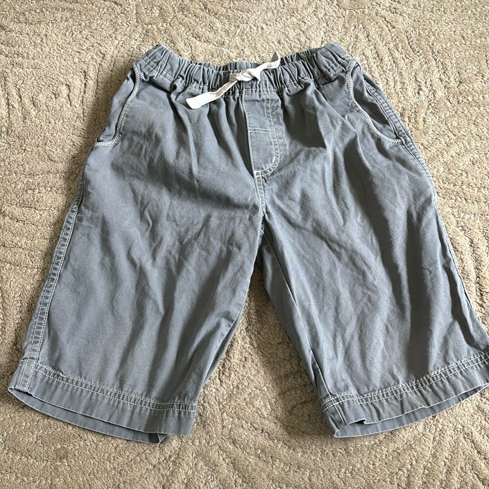 HANNA ANDERSSON 140 Gray Bermuda Shorts Rick Rack Trim